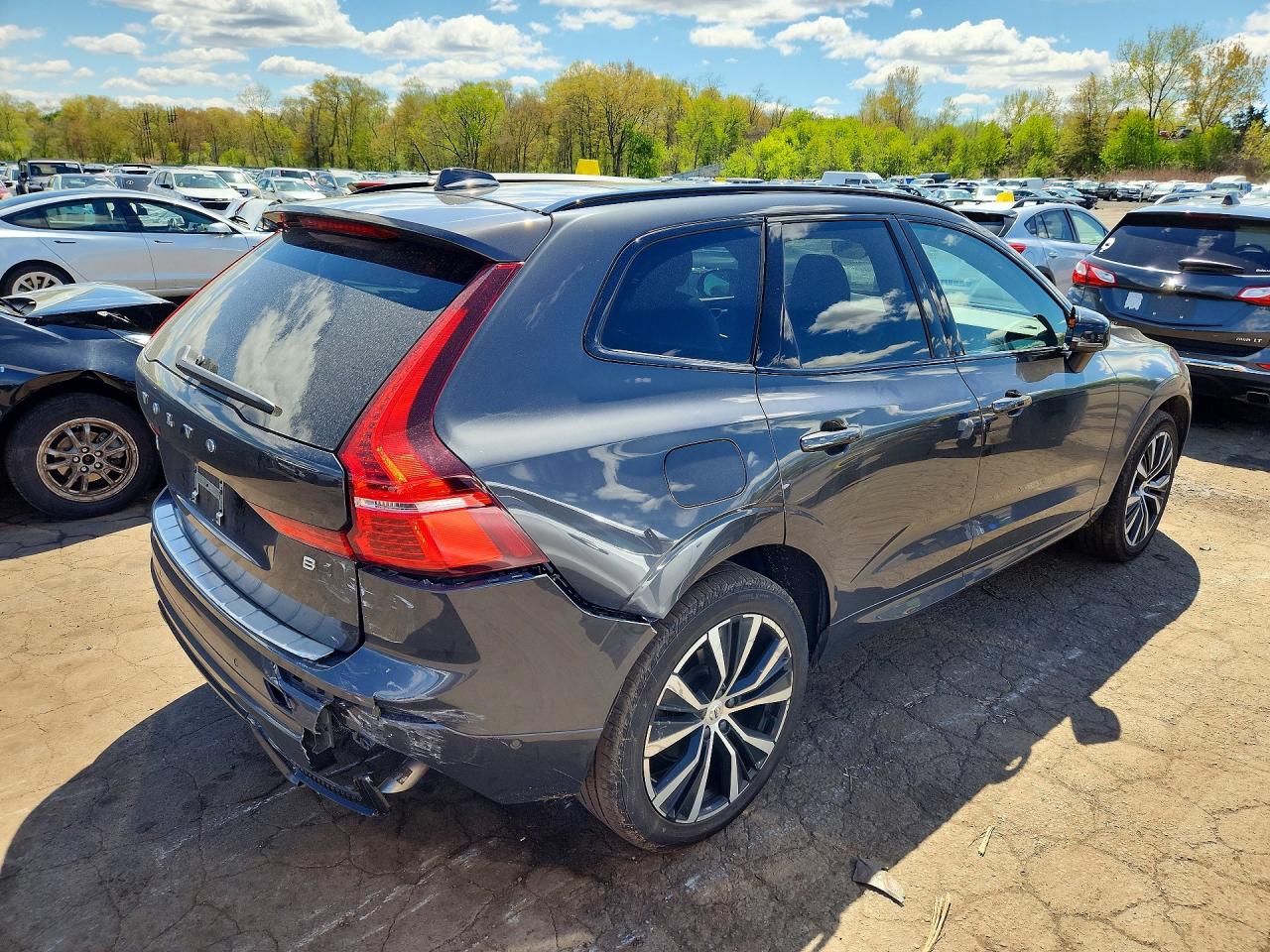 Volvo XC60 Plus