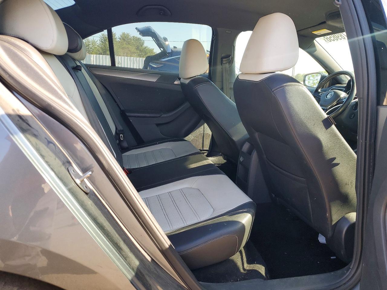 Volkswagen Jetta Sport