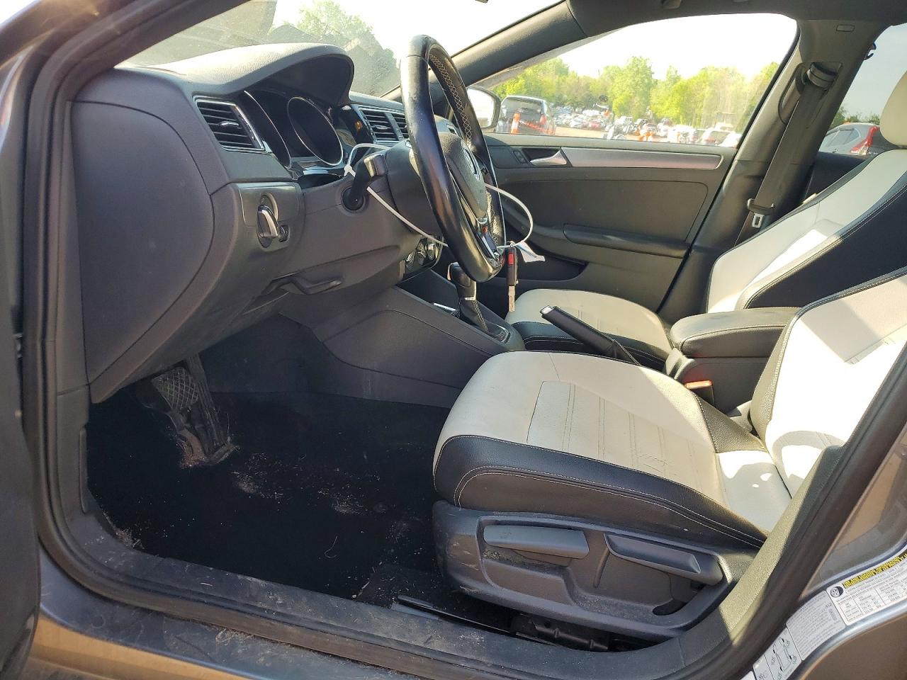 Volkswagen Jetta Sport