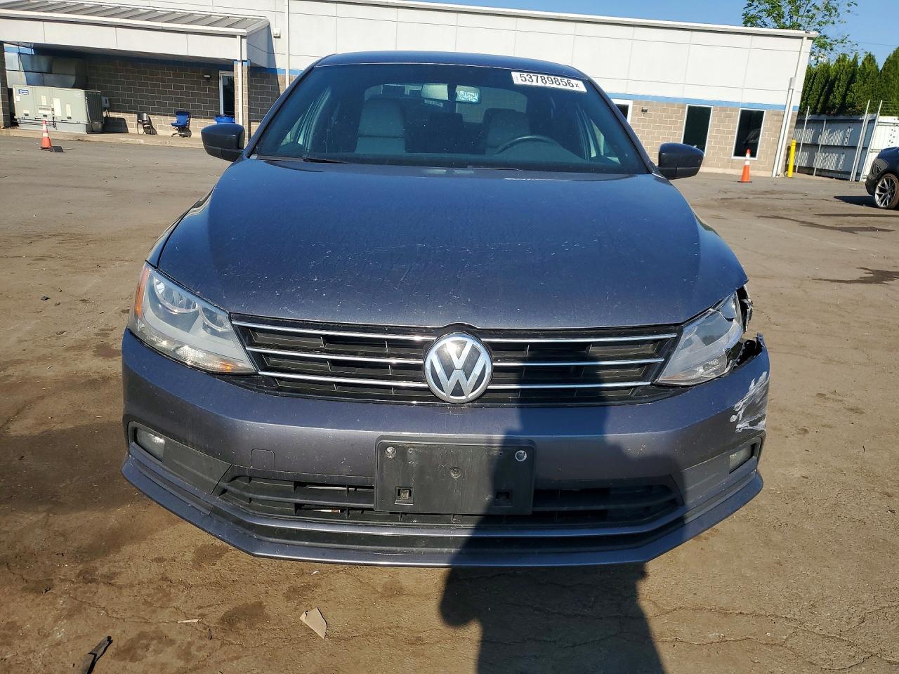 Volkswagen Jetta Sport