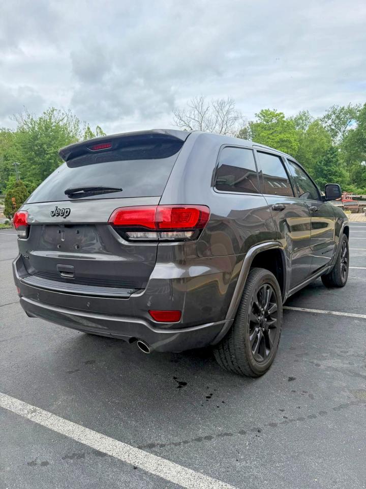 Jeep Cherokee Laredo
