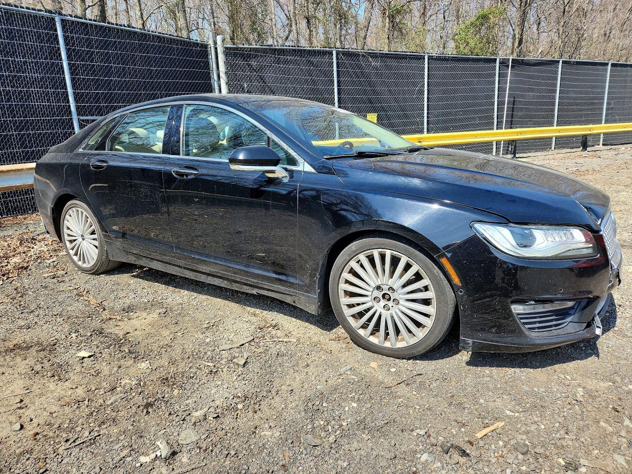 Lincoln MKZ Reserve