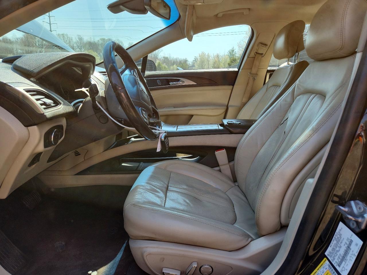 Lincoln MKZ Reserve