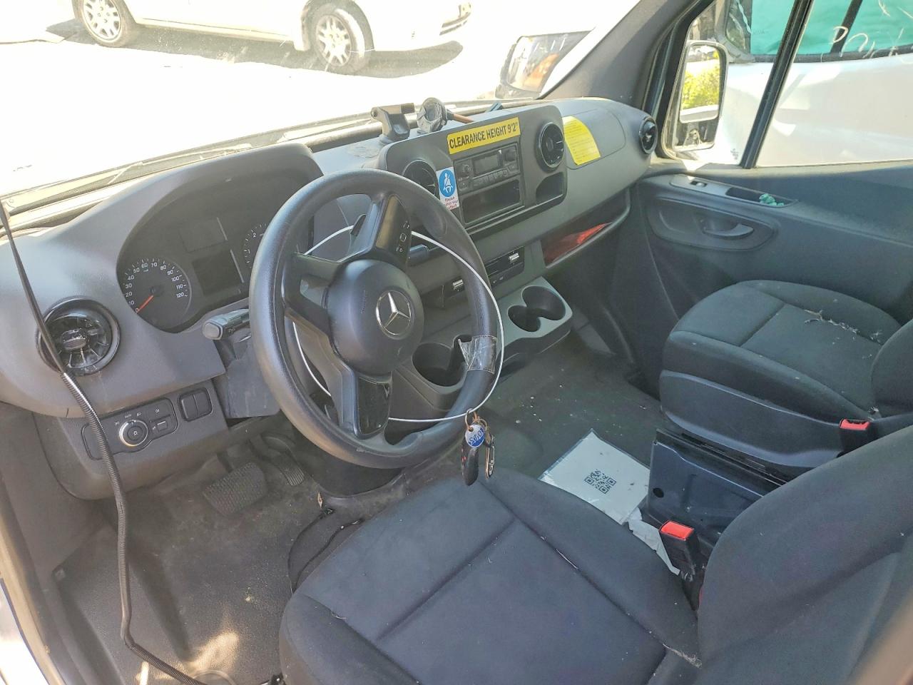 Mercedes-Benz Sprinter 2500