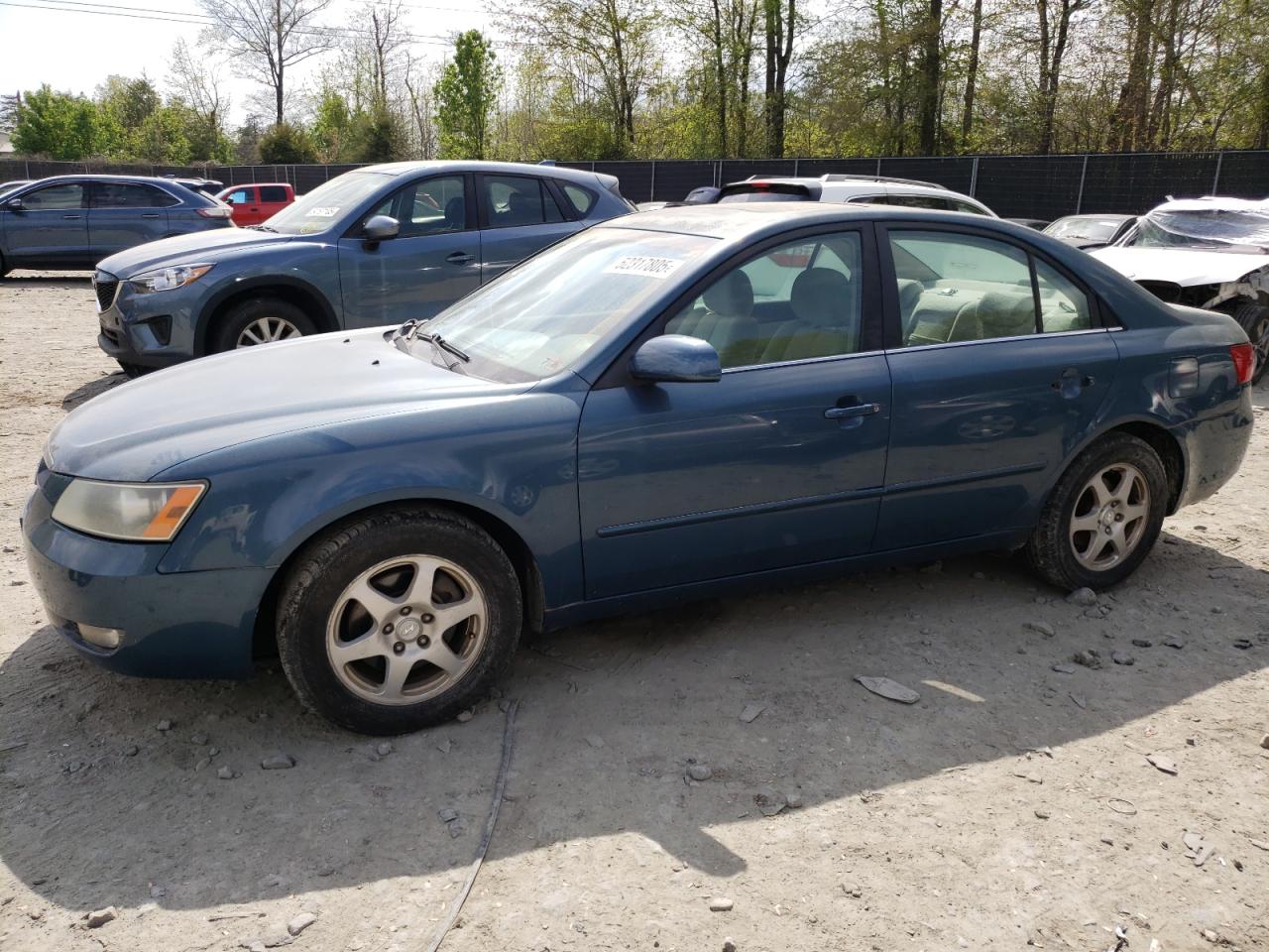 Salvage Hyundai SONATA Image