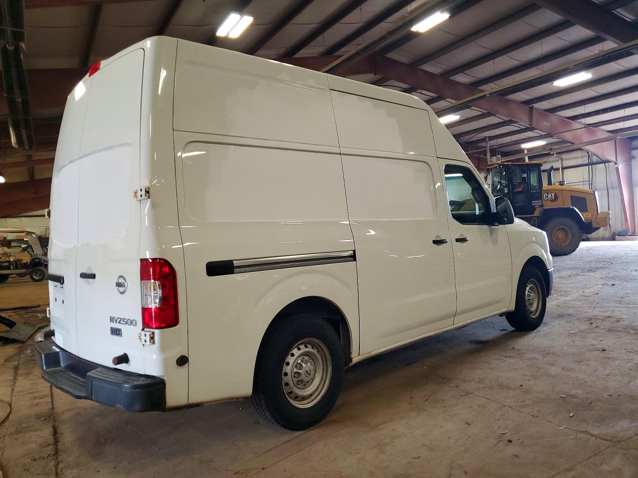 Nissan Nv 2500