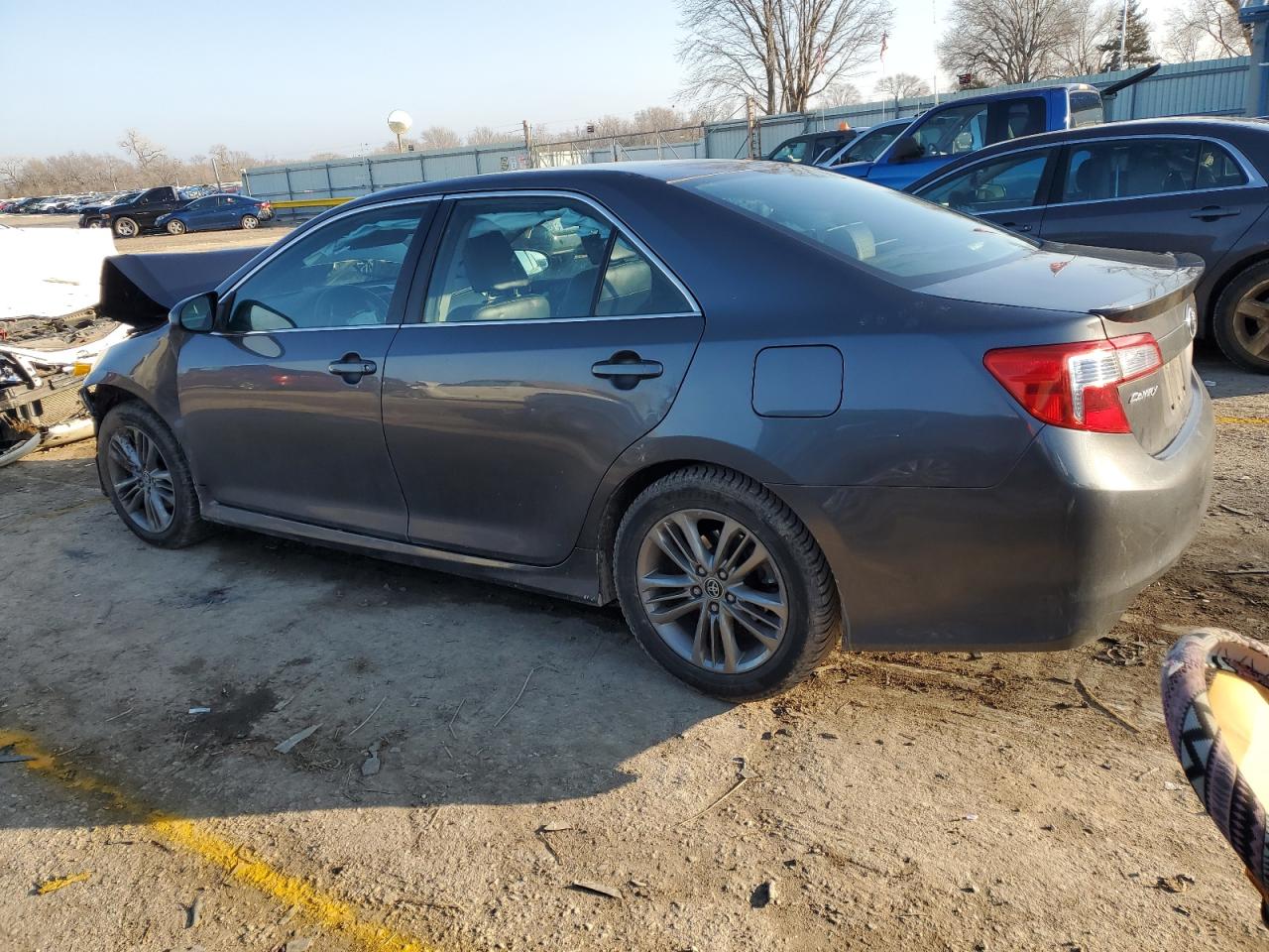 Toyota Camry L