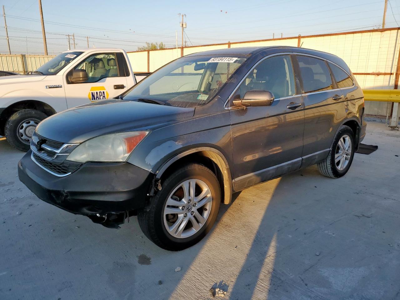 Salvage Honda Crv Image