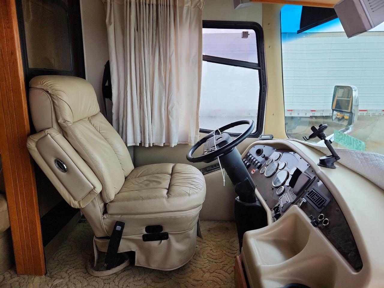 Monoco Roadmaster