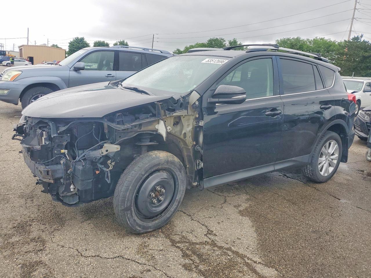 Salvage Toyota RAV4 Image