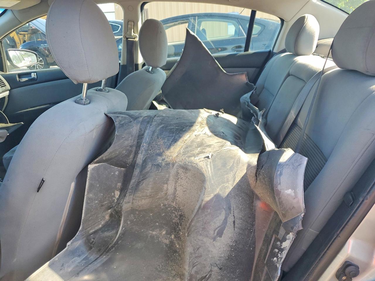 Nissan Sentra 2.0