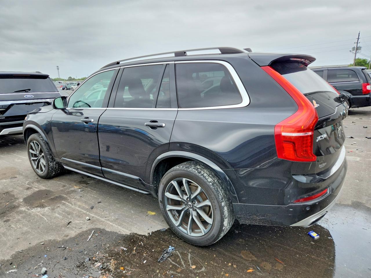 Volvo XC90 T5
