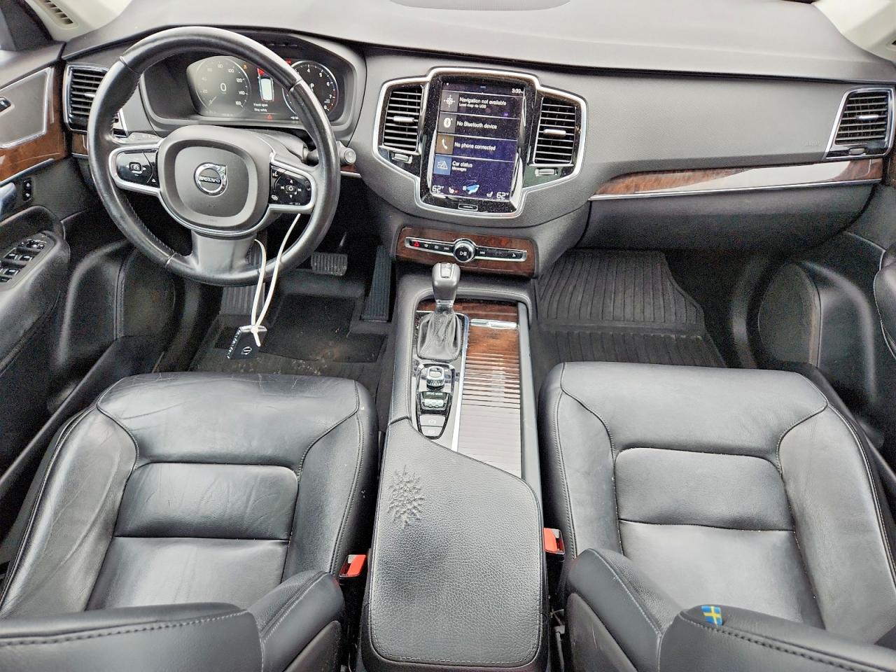Volvo XC90 T5