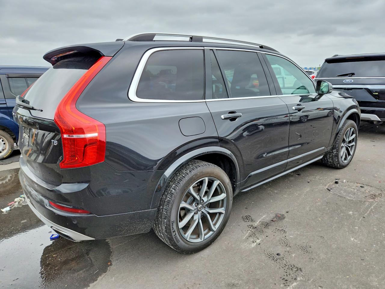 Volvo XC90 T5