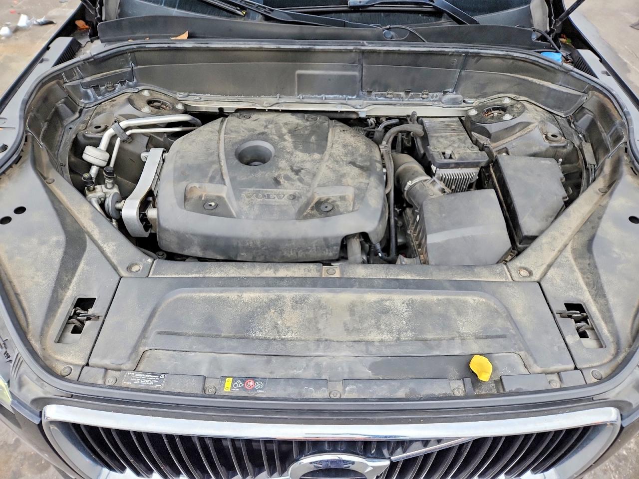 Volvo XC90 T5