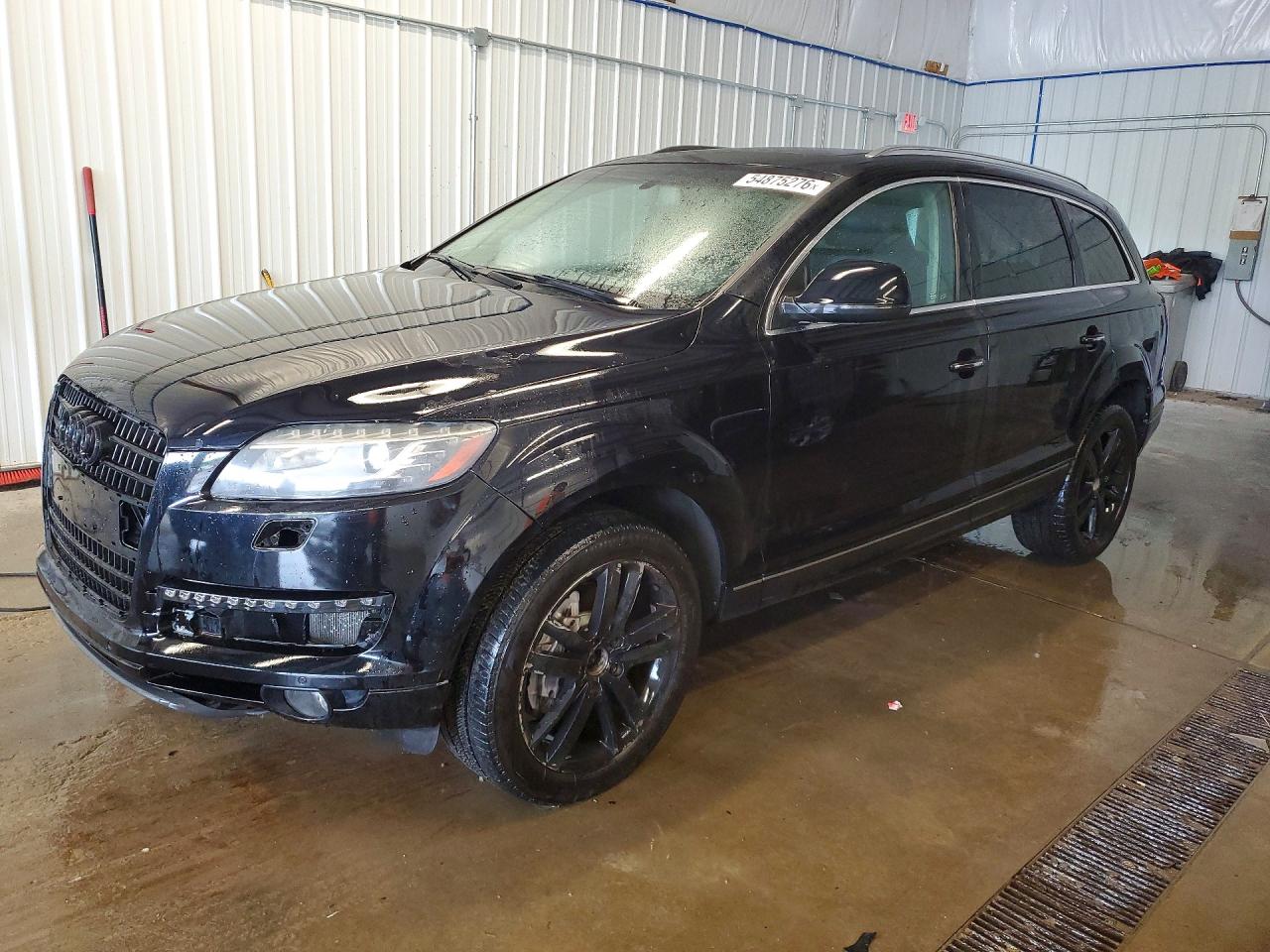 Salvage Audi Q7 Image