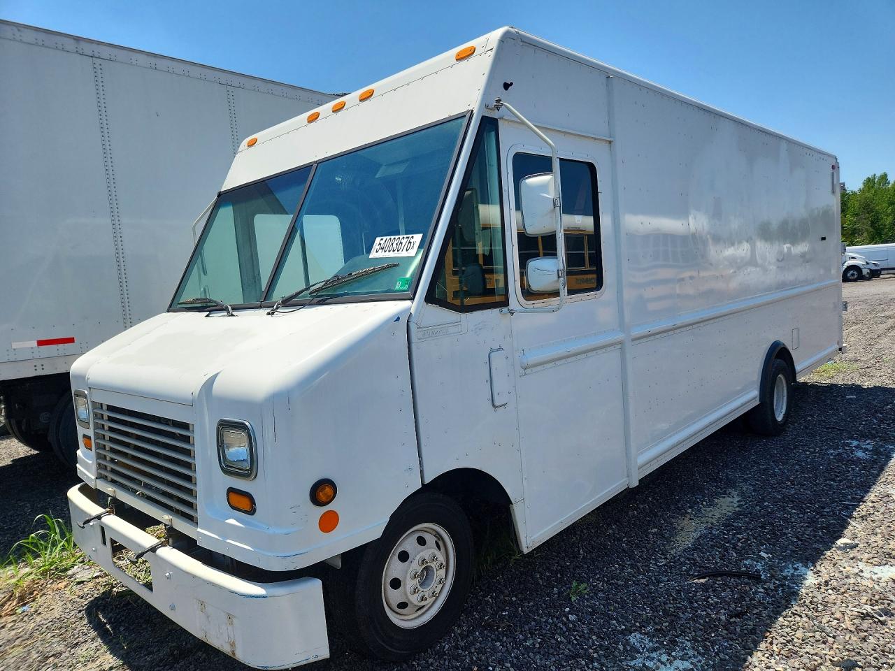Salvage Ford Econoline Image