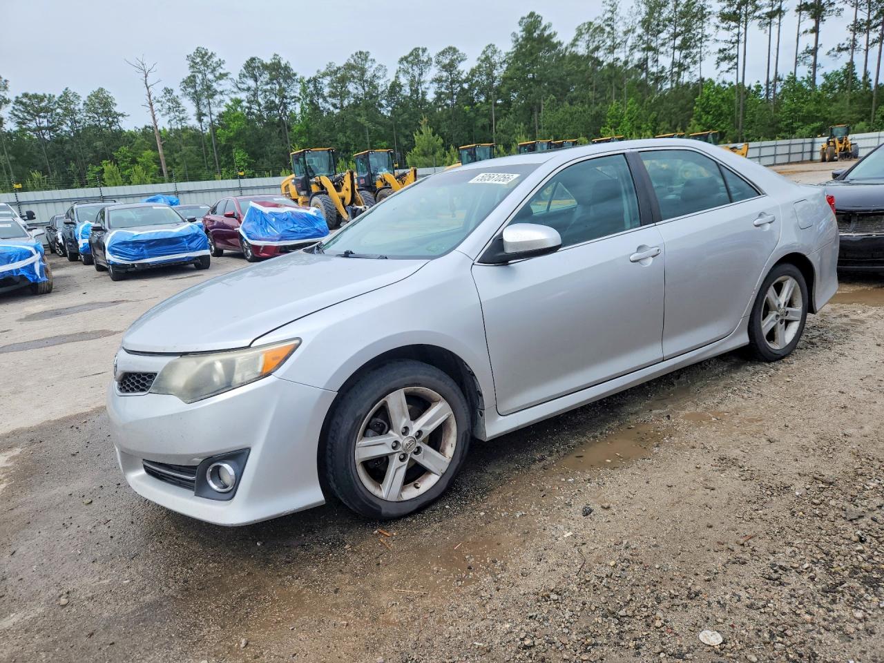 Salvage Toyota Camry Image