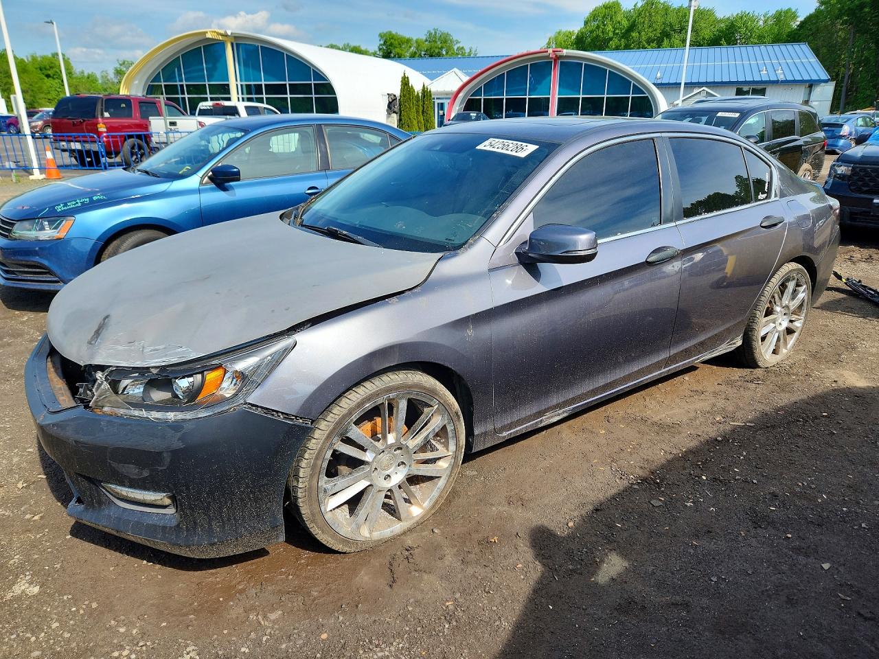 Salvage Honda Accord Image