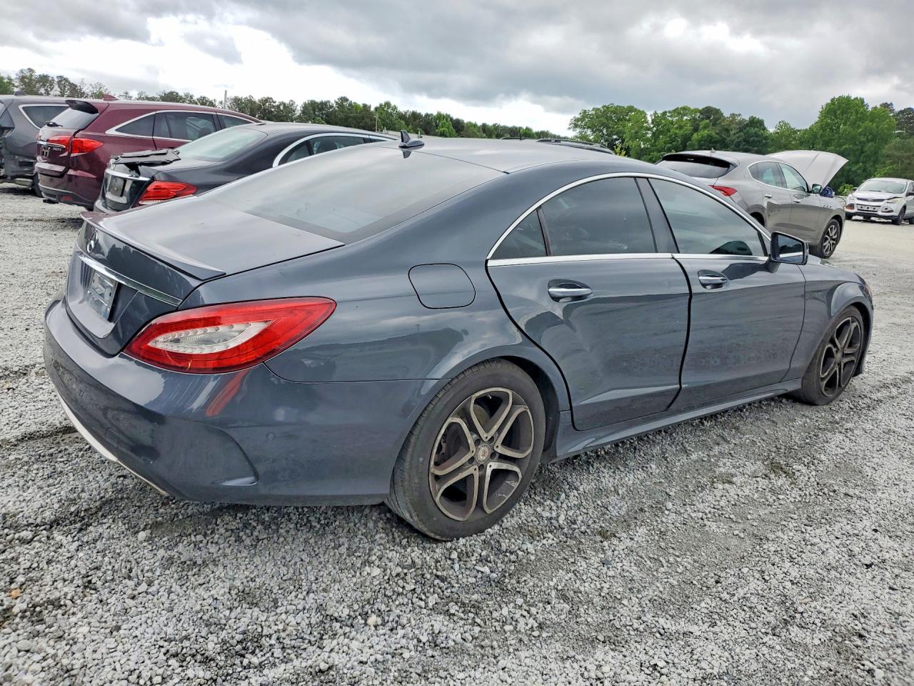Mercedes-Benz C-Class 400