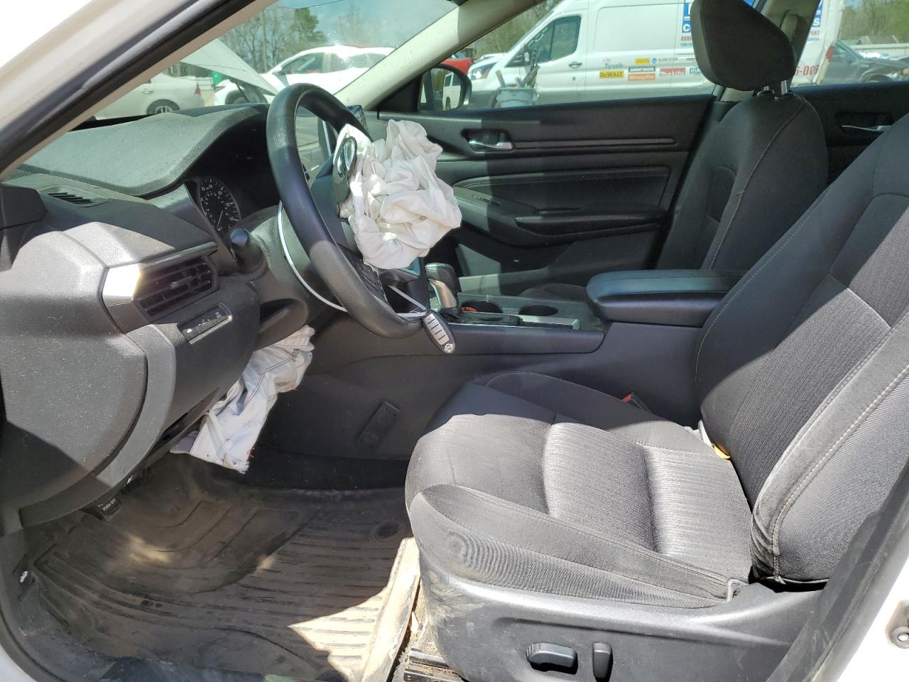 Nissan Altima S