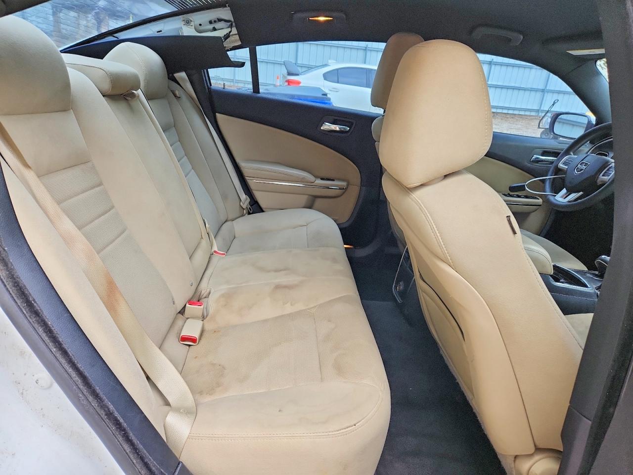 Dodge Charger Se