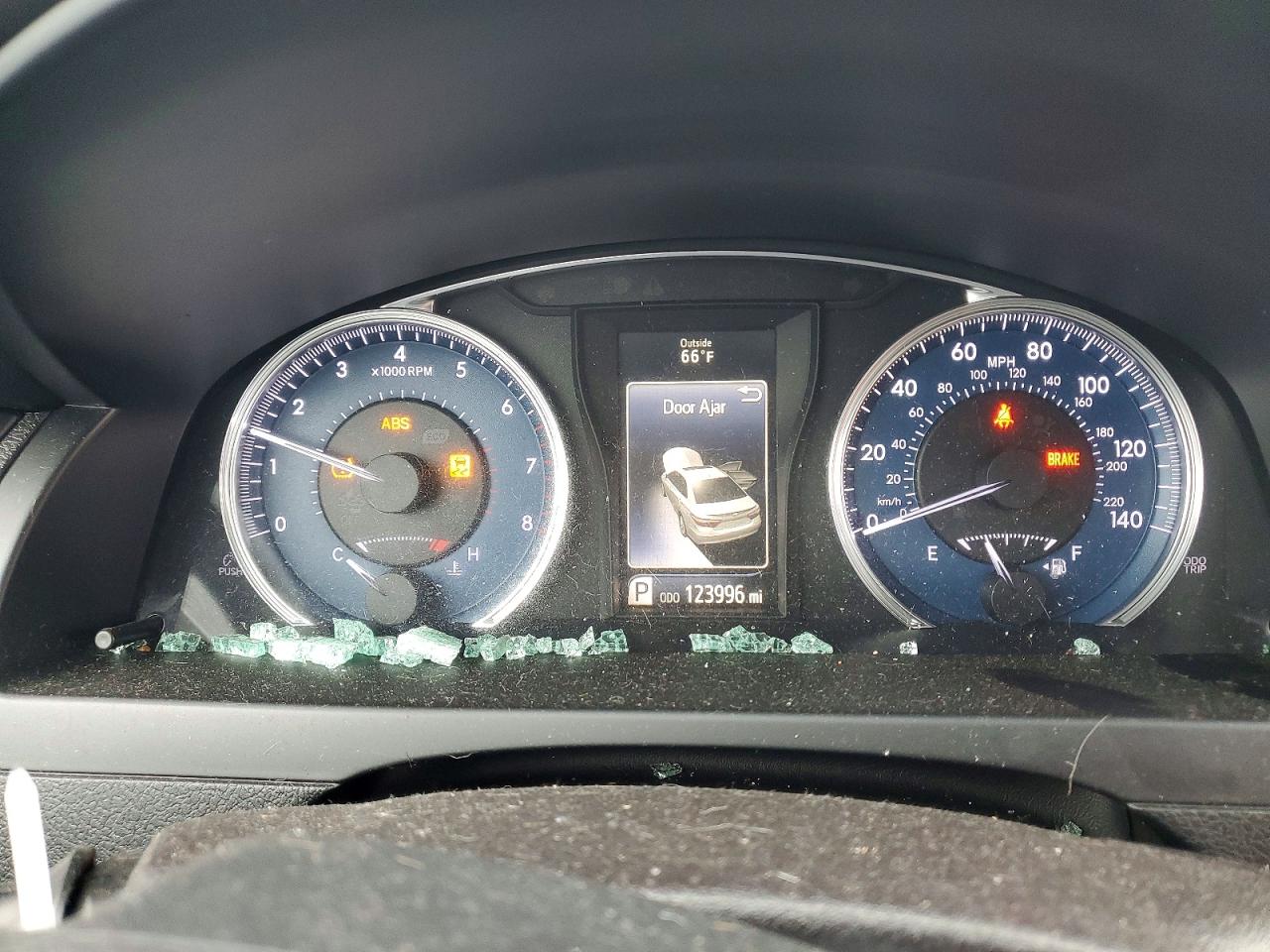 Toyota Camry Xle