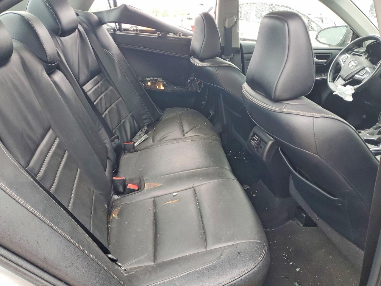Toyota Camry Xle