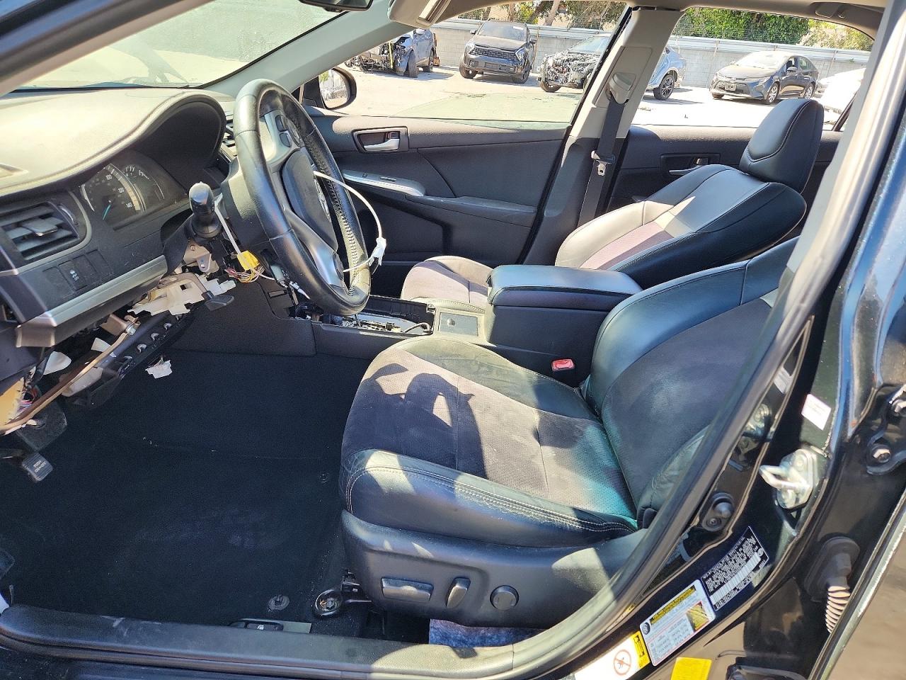 Toyota Camry Se V6