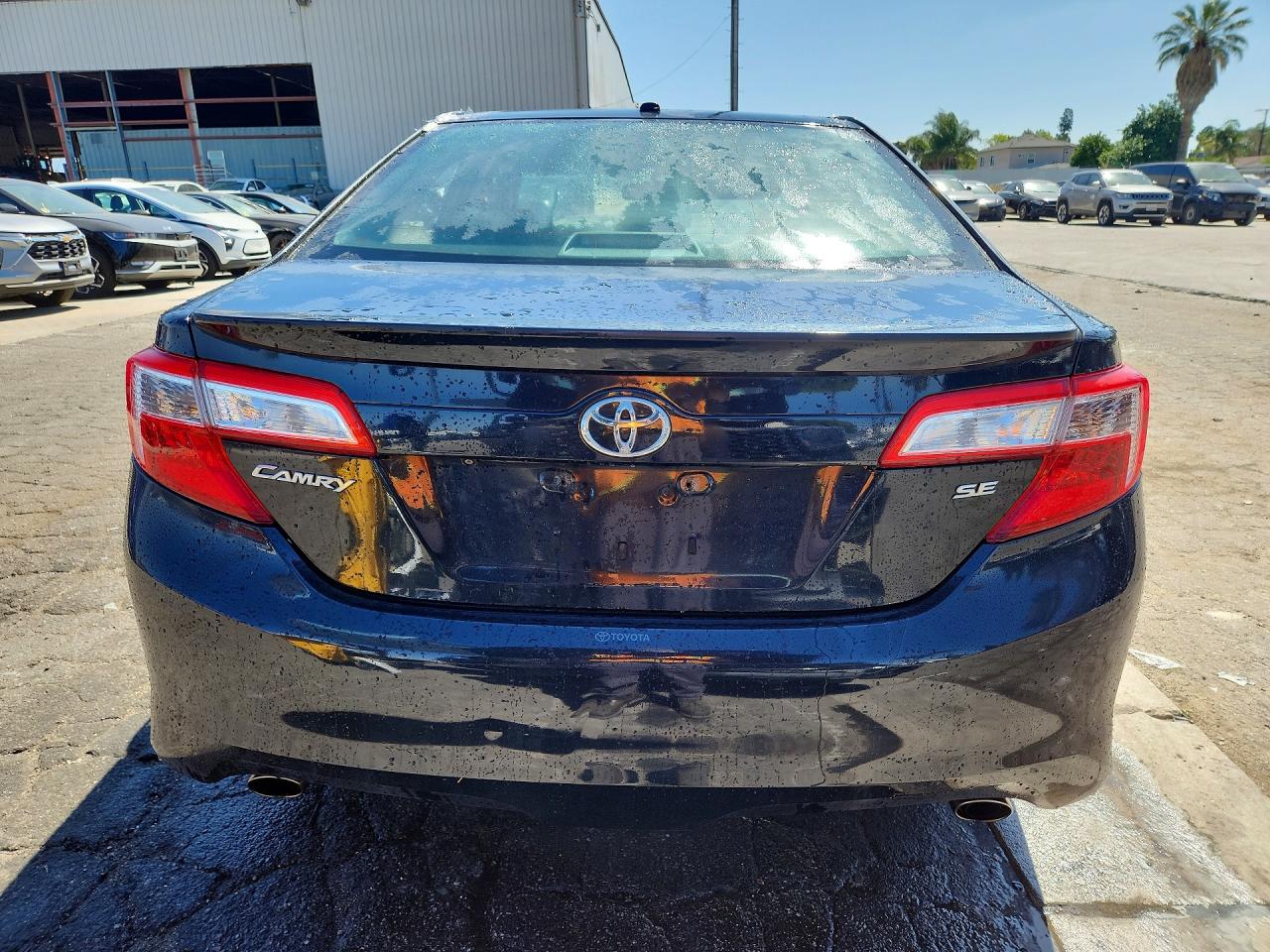 Toyota Camry Se V6