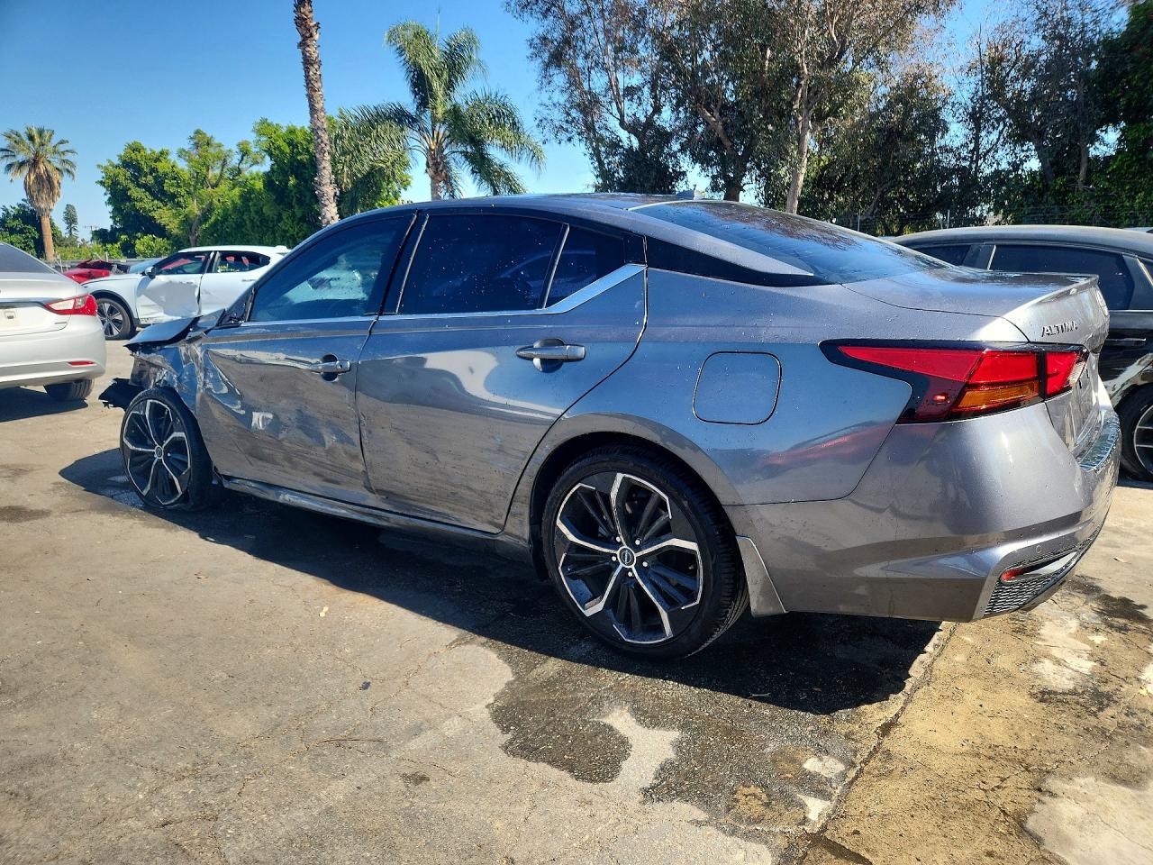 Nissan Altima Sr