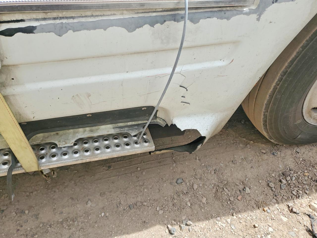 International 9000