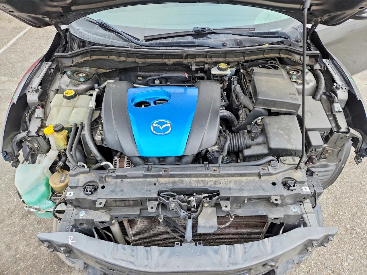 Mazda 3 I