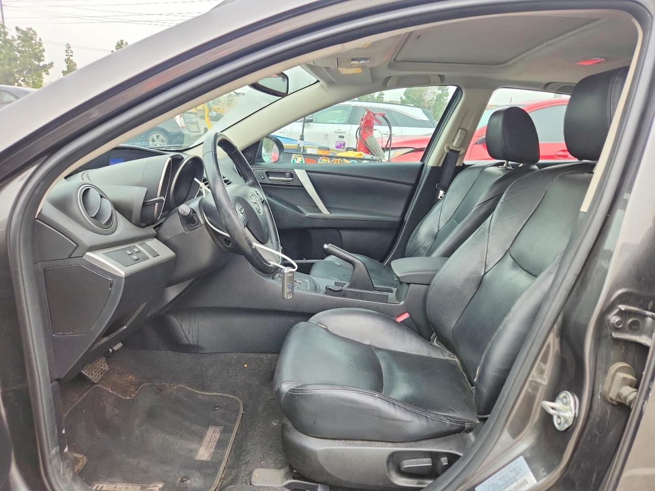 Mazda 3 I
