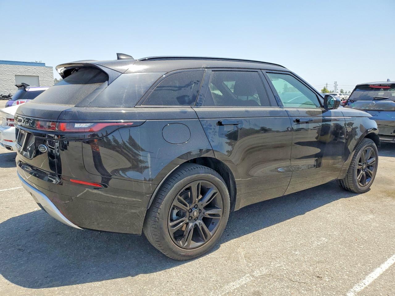Land Rover Range Rover R-dynamic S