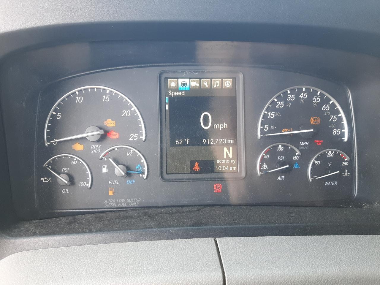 Freightliner Cascadia 126