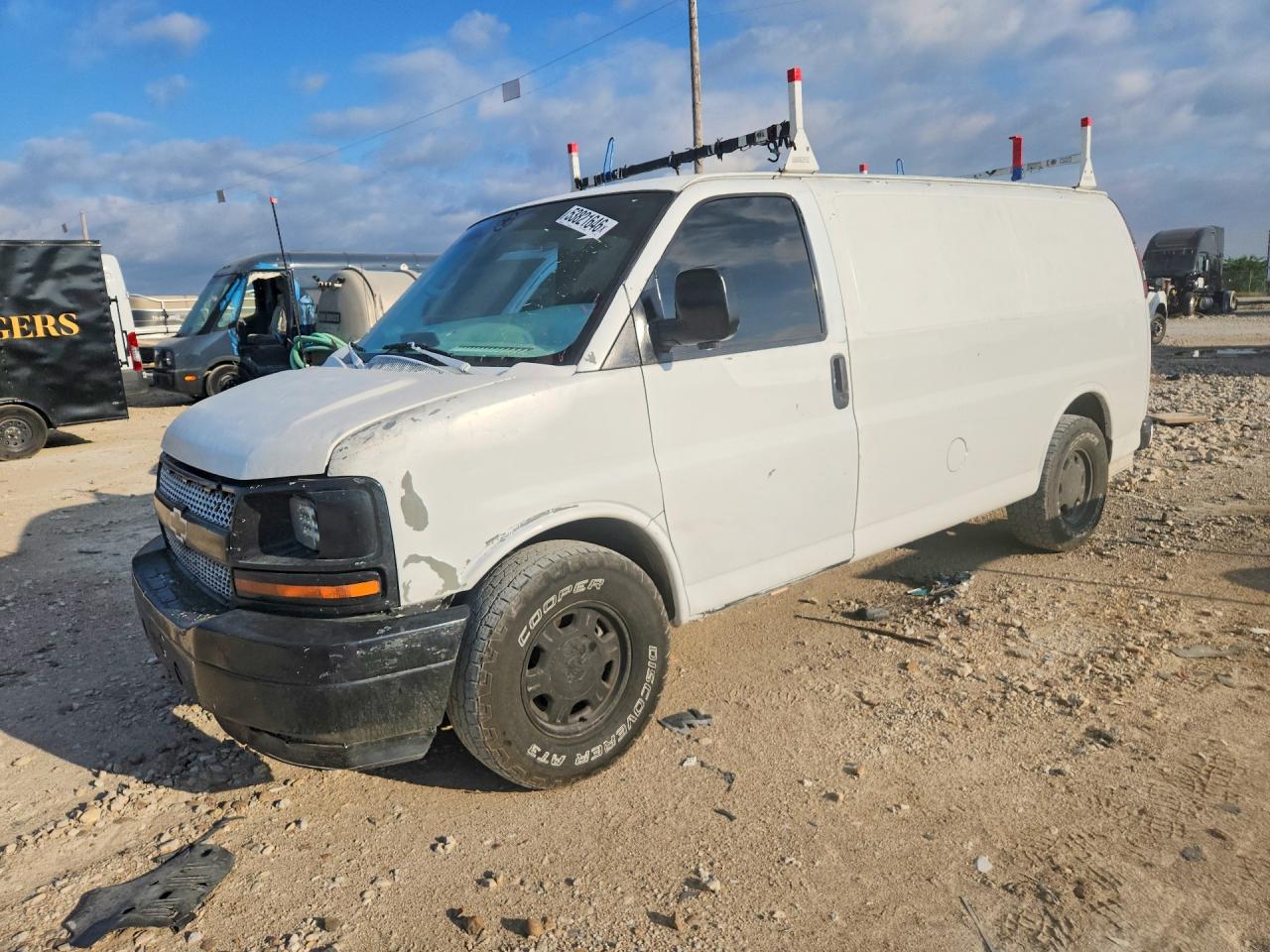 Salvage Chevrolet Express Image