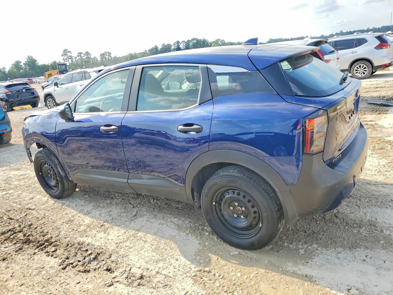Nissan Kicks S