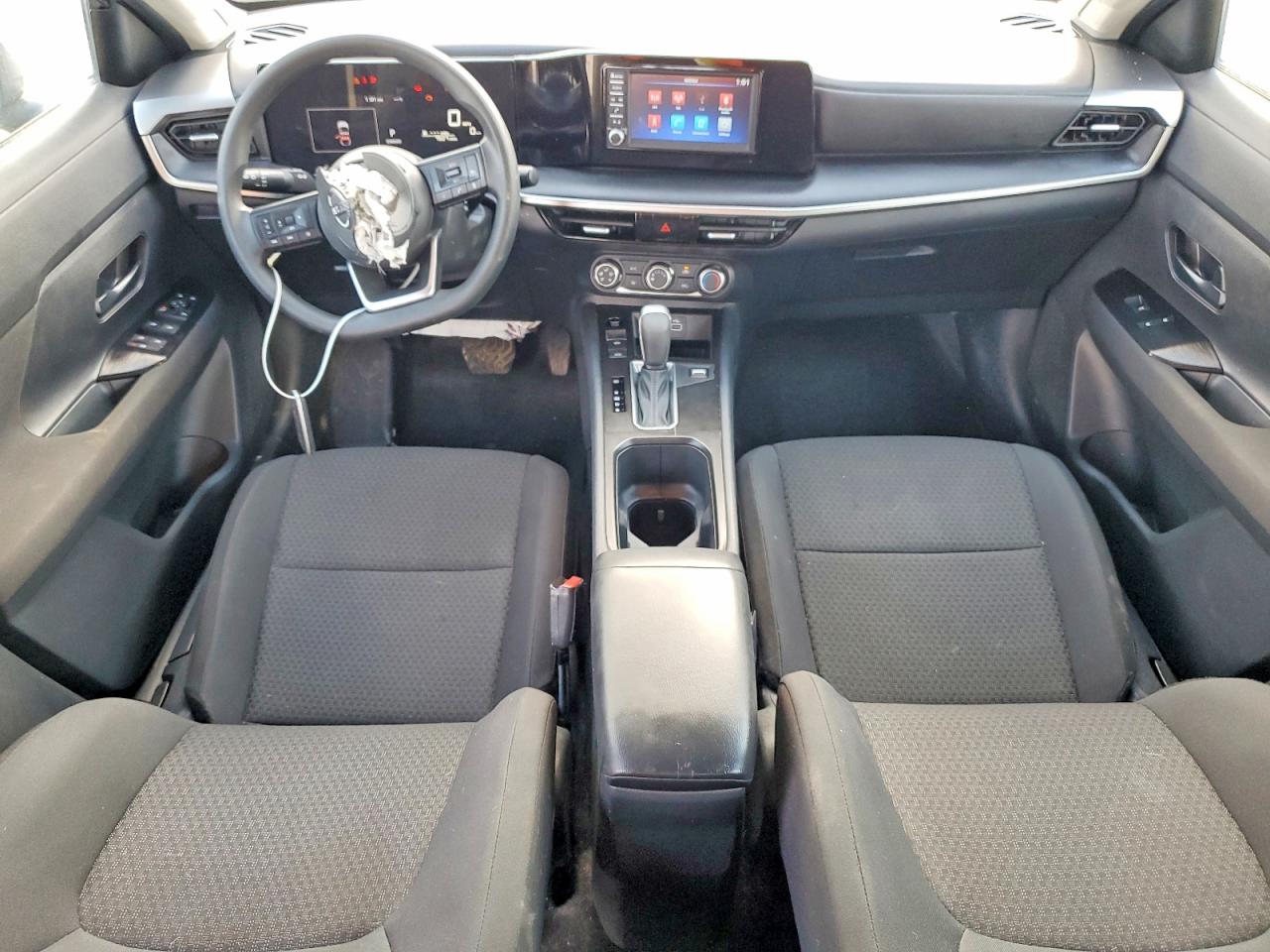 Nissan Kicks S