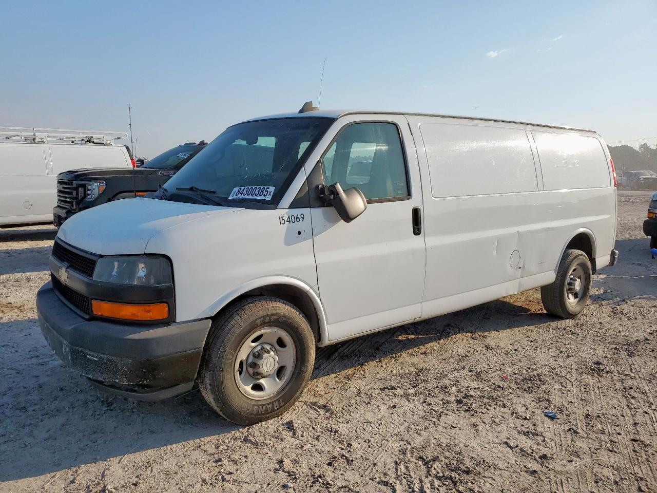 Salvage Chevrolet Express Image