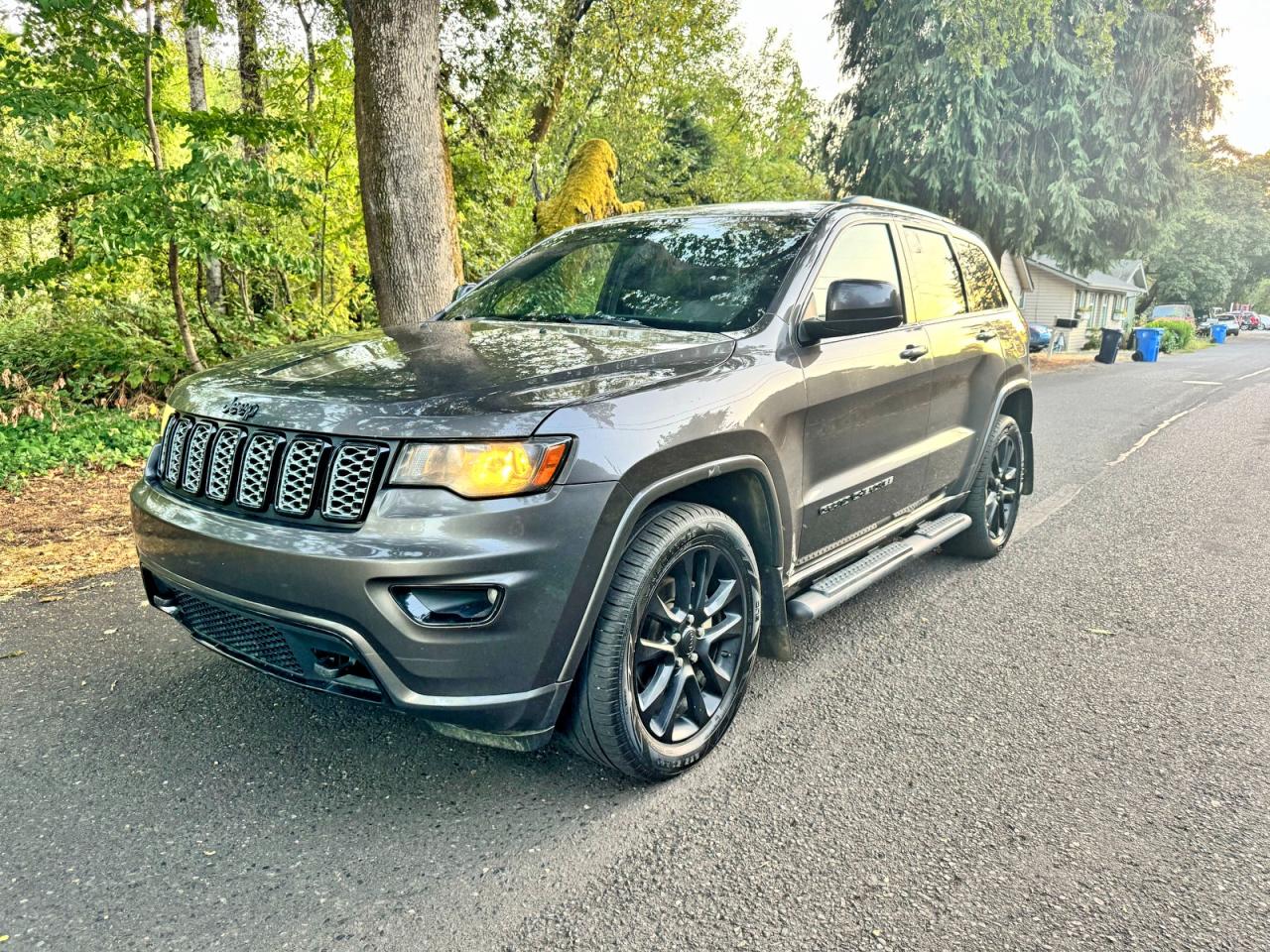 Jeep Cherokee Laredo