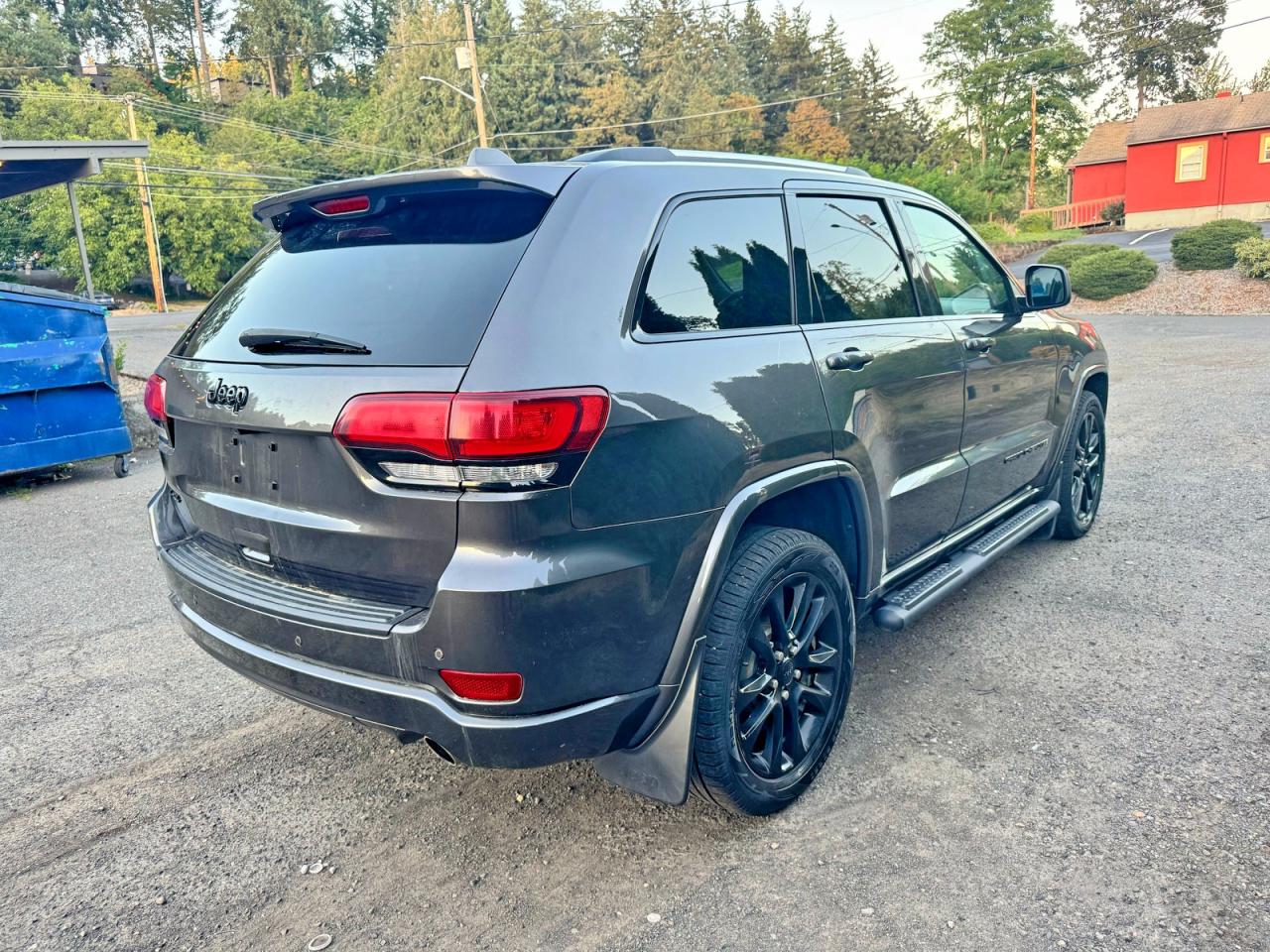 Jeep Cherokee Laredo
