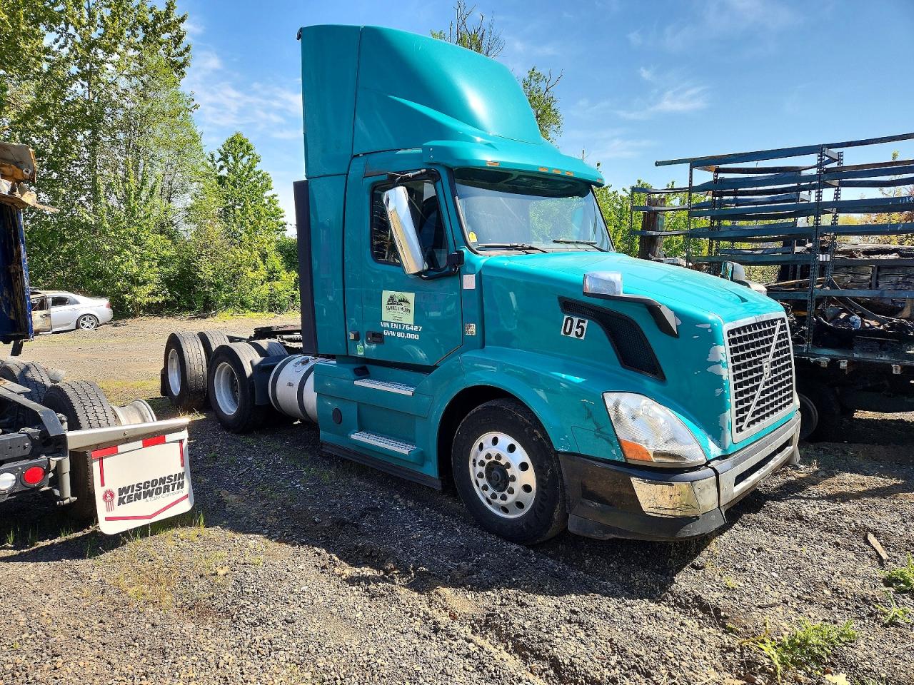 Salvage Volvo Other Image