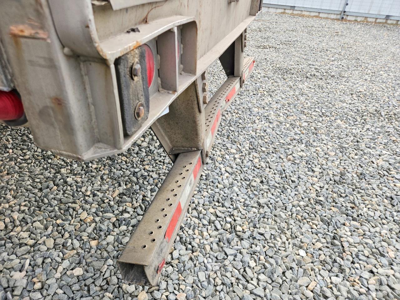 Utility Trailer