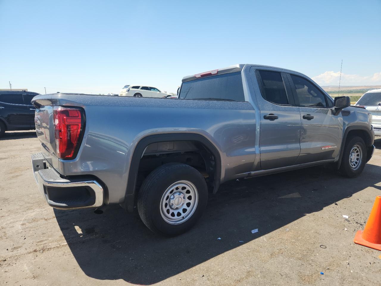GMC Sierra