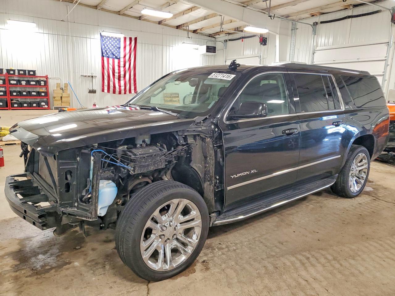 Salvage GMC Yukon Image
