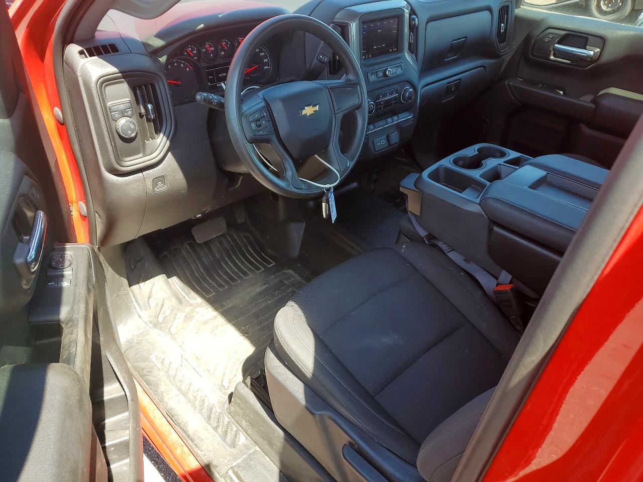 Chevrolet Silverado C1500