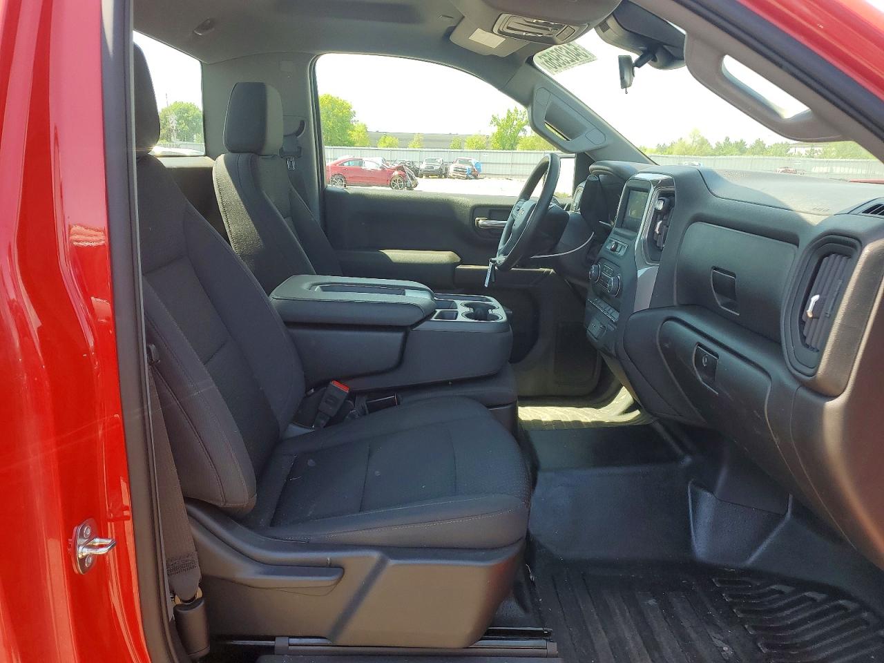 Chevrolet Silverado C1500