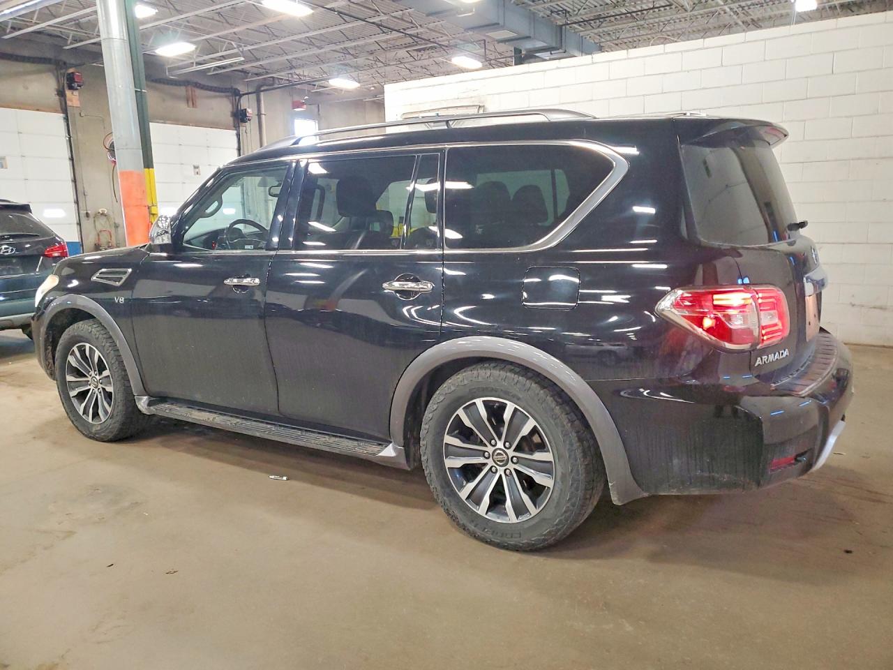 Nissan Armada Sl