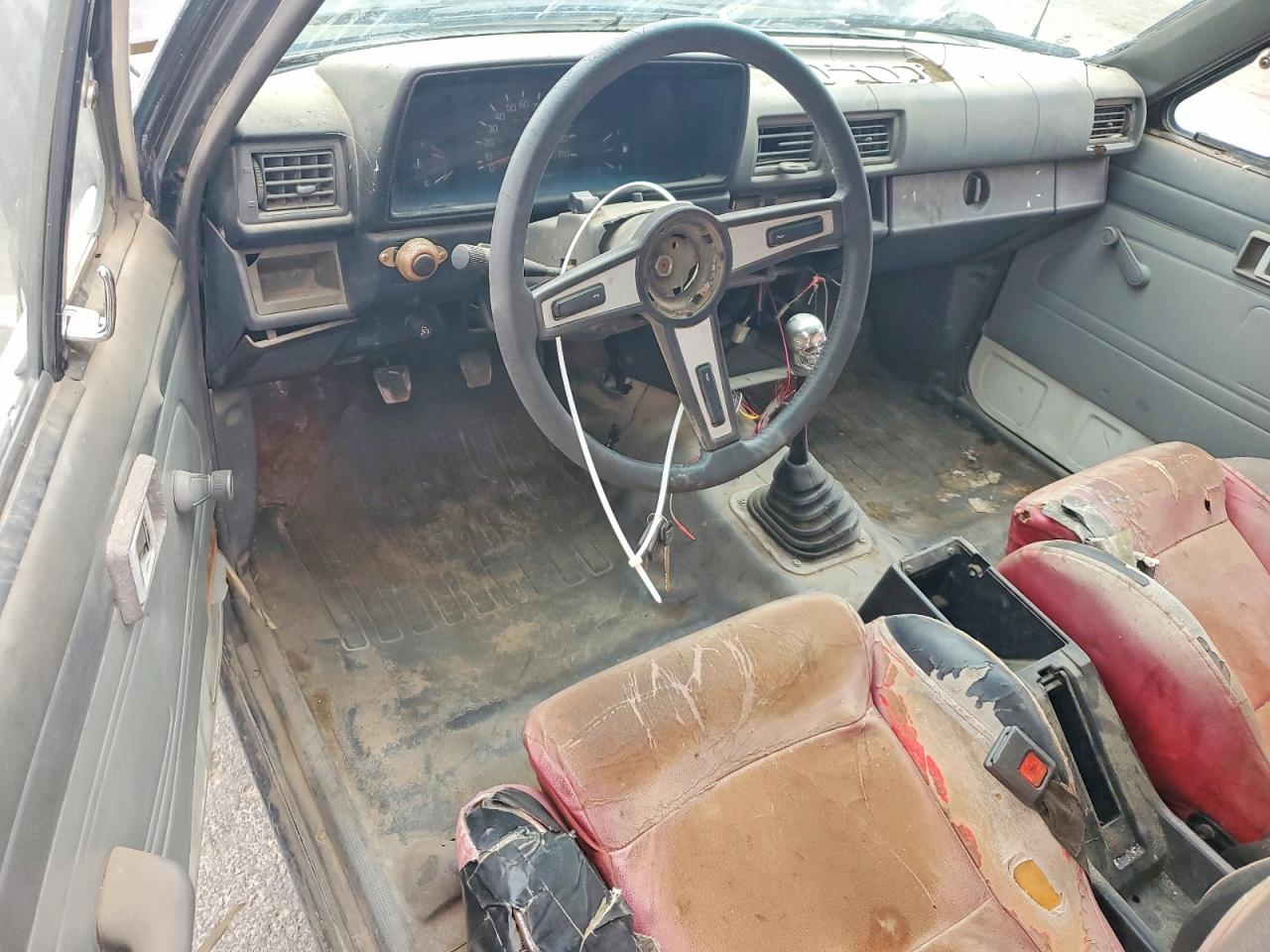 Toyota Pickup Base